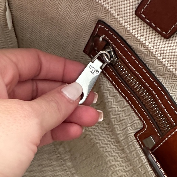 Tory Burch Tan and Brown Tote Bag - Picture 11 of 13